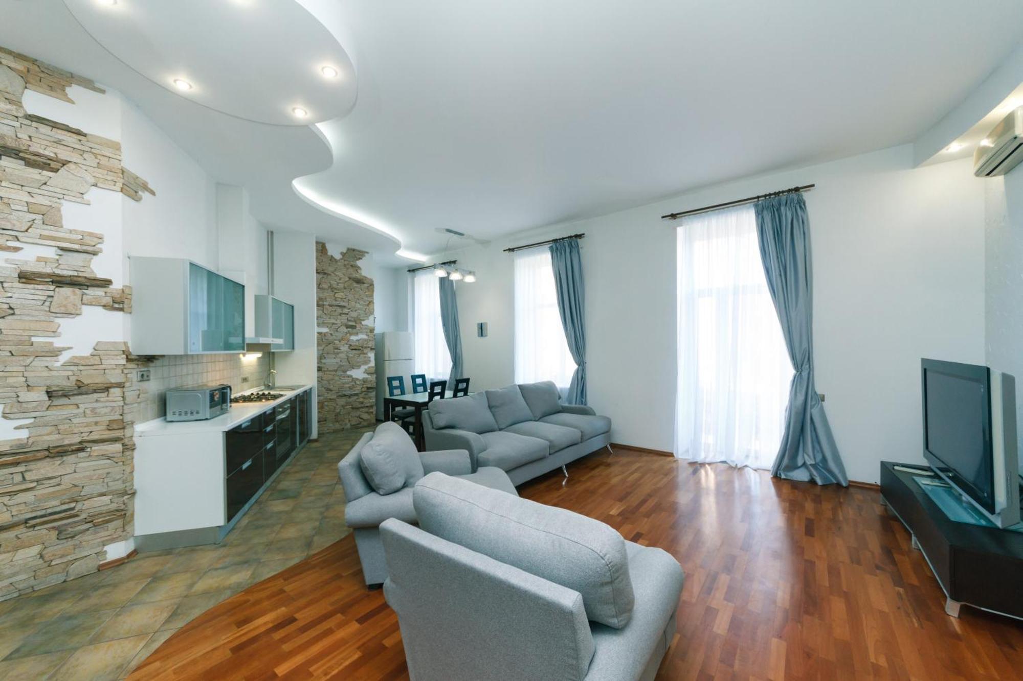 Lux Near Maidan, Khreschutyk 3Br Apartment Kiev Luaran gambar