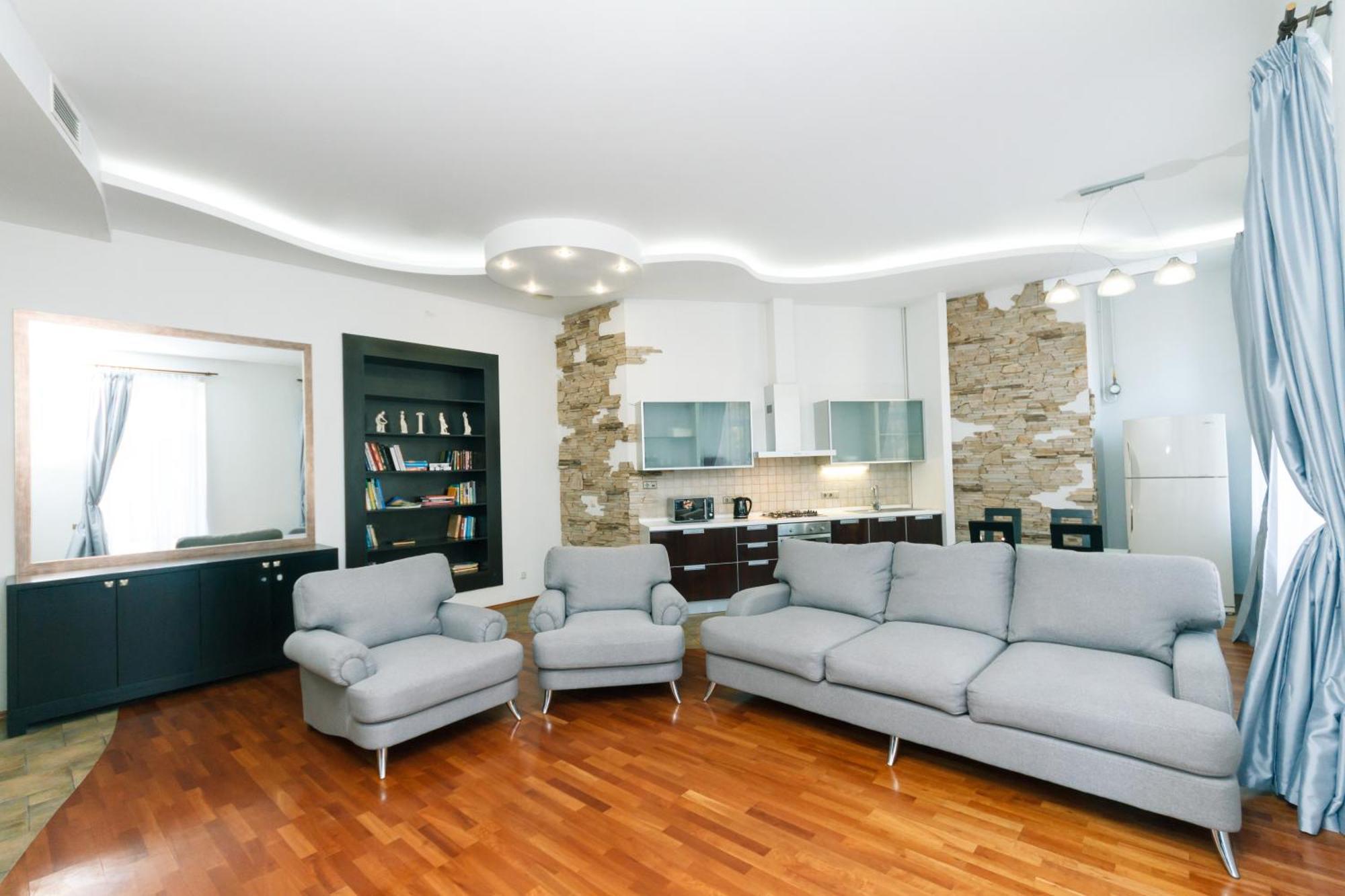 Lux Near Maidan, Khreschutyk 3Br Apartment Kiev Luaran gambar