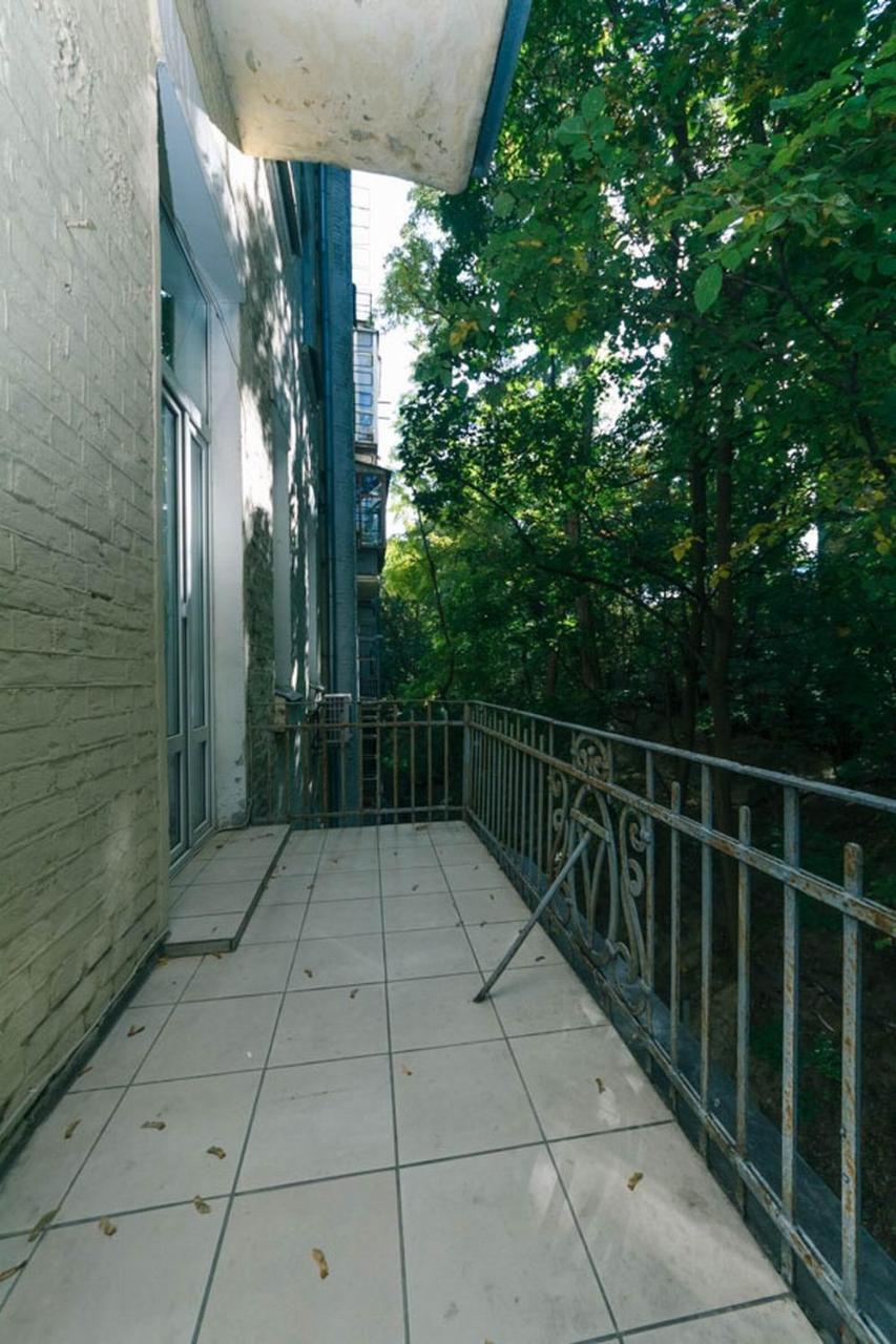 Lux Near Maidan, Khreschutyk 3Br Apartment Kiev Luaran gambar